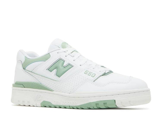 550 'White Mint Green'