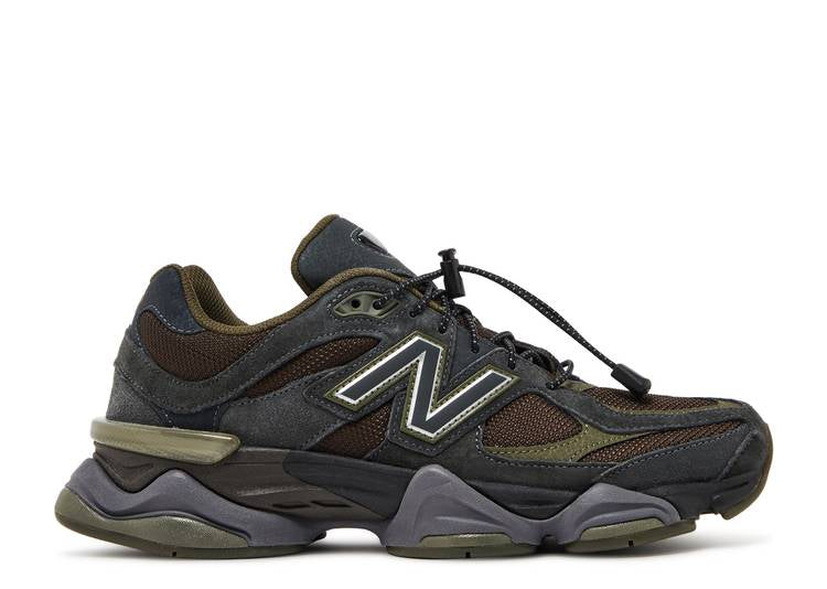 9060 'Blacktop Dark Moss'