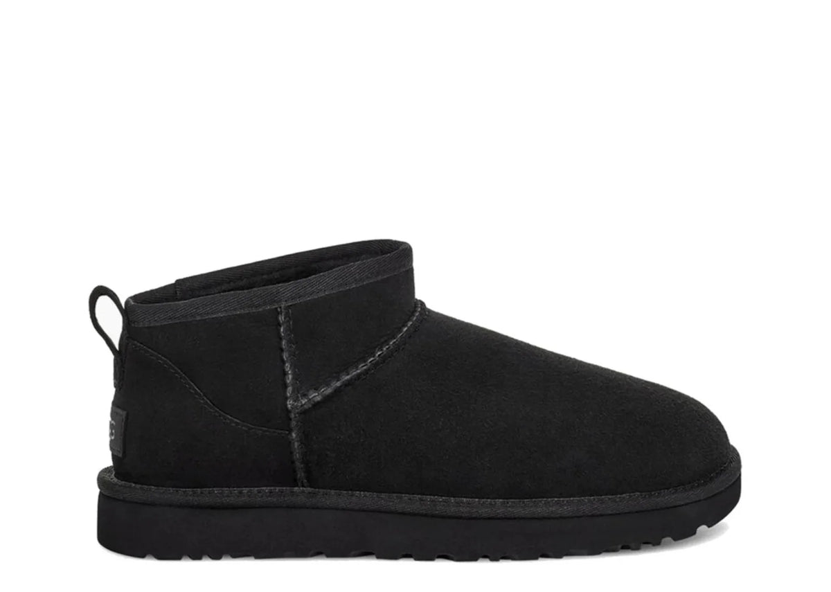 Classic Ultra Mini Boot 'Black'