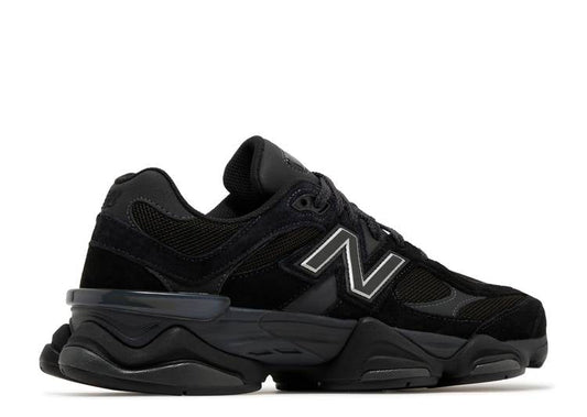 9060 'Black'