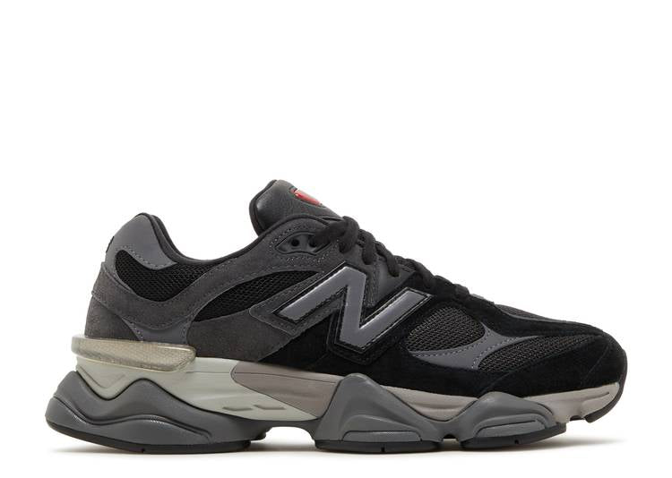 9060 'Black Castlerock'