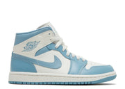 Davenzarry | Women's Air Jordan 1 Mid 'University Blue' | View 1