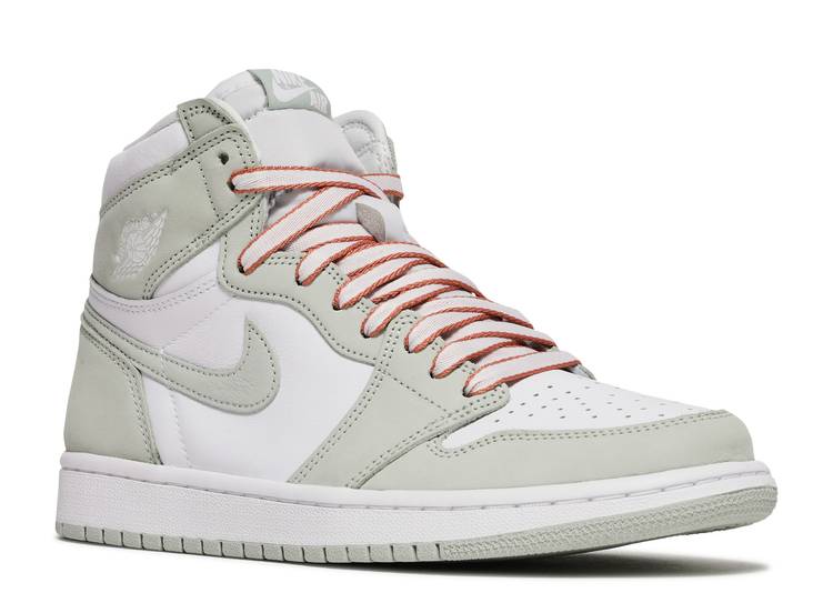 Davenzarry | Women's Air Jordan 1 Retro High OG 'Seafoam' | View 2