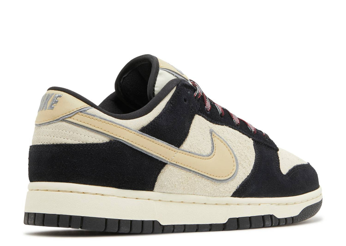 Davenzarry | Women's Dunk Low LX 'Black Suede' | View 3