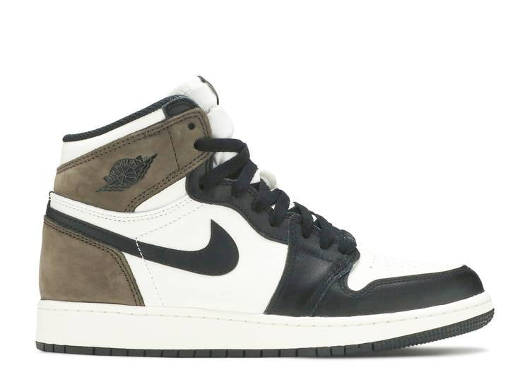 Davenzarry - Air Jordan 1 Retro High OG 'Dark Mocha' - Image 1