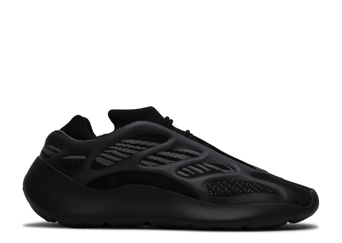Davenzarry - Yeezy 700 V3 'Alvah' - Image 1