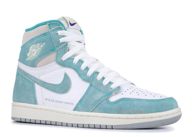 Davenzarry | Air Jordan 1 Retro High OG 'Turbo Green' | View 2
