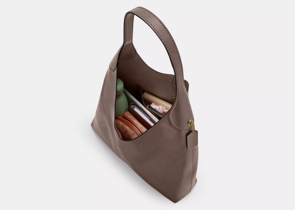 Davenzarry | Coach Brooklyn Shoulder Bag 39 Brass/Dark Stone | View 5