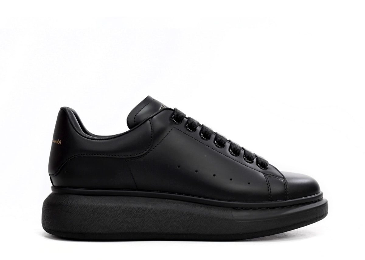 Davenzarry - Alexander McQueen 'Black' - Image 1
