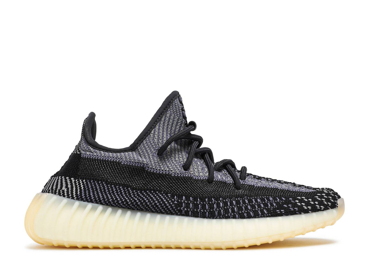 Davenzarry - Yeezy Boost 350 V2 'Carbon' - Image 1
